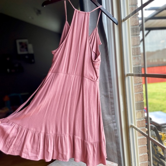 ⬇️ Mossimo Ruffle Cocktail Dress - Picture 5 of 9